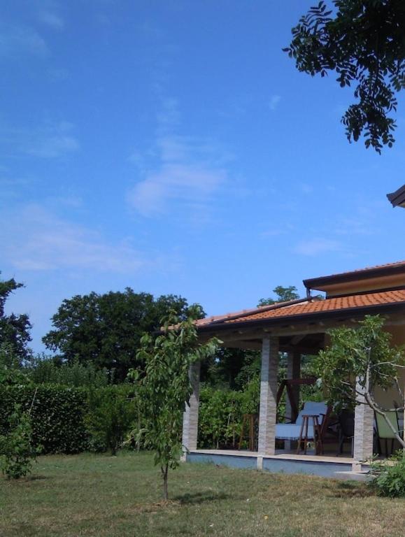 Holiday House Emc Umag Exterior photo